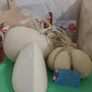 TURATO SILVANO - Caciocavallo  (prezzo ad etto -100 gr)
